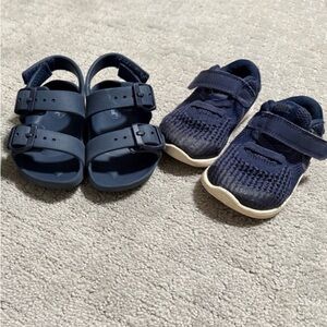 Toddler sz 5 shoes- Nikes, sandals